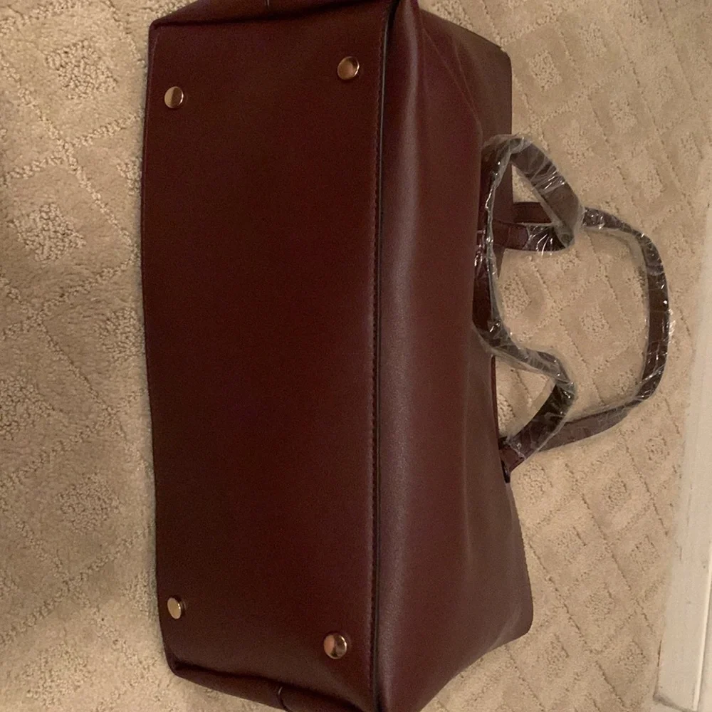 Sole society- large purse with zipped insert - Picture 4 of 4
